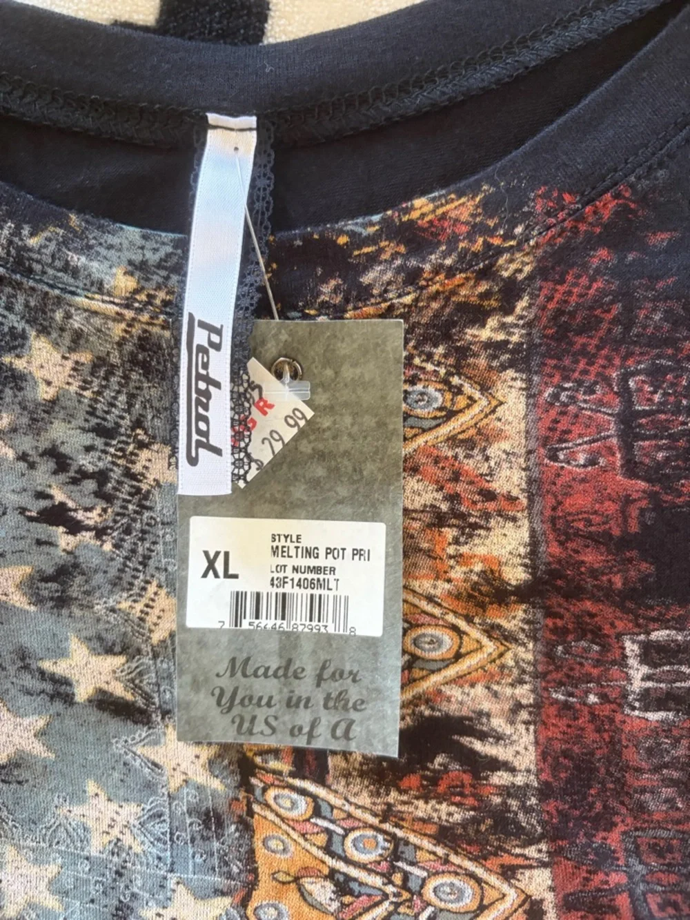 Black Short Sleeve Tee with Rustic American Flag Graphic - Picture 3 of 8